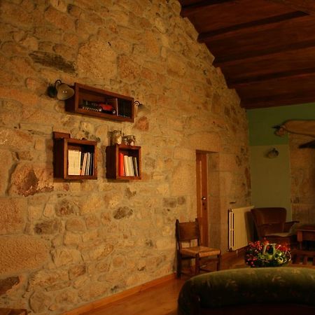 Rectoral De Goian Pension Sarria Buitenkant foto