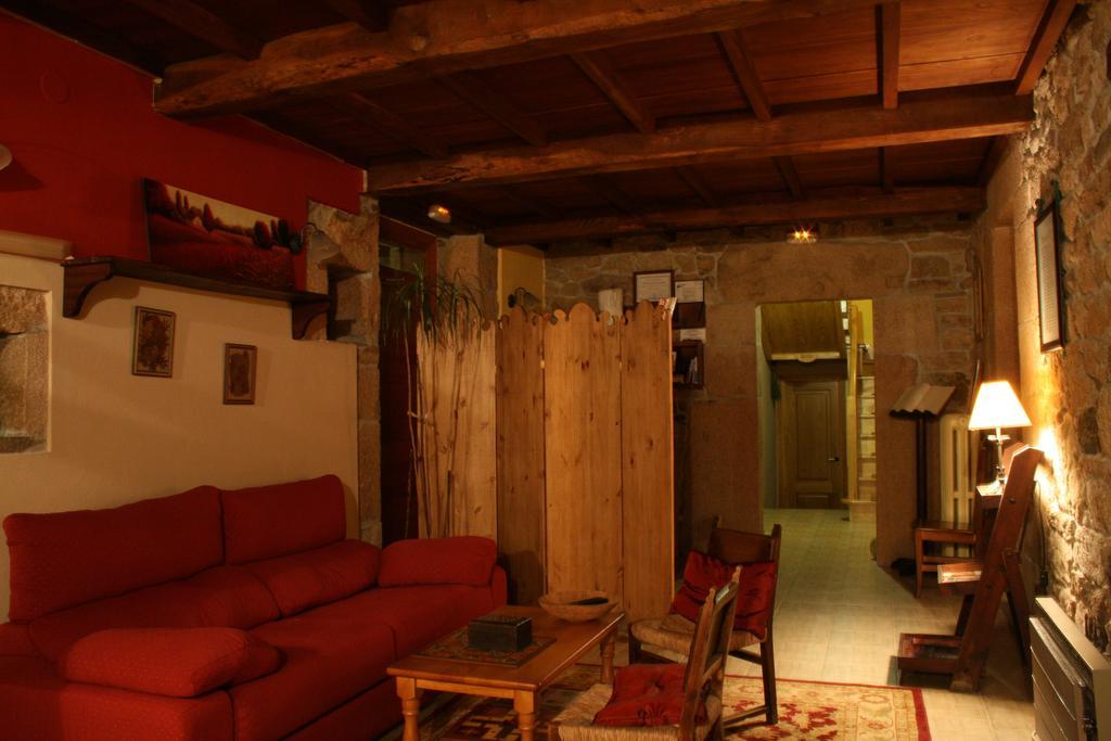 Rectoral De Goian Pension Sarria Buitenkant foto